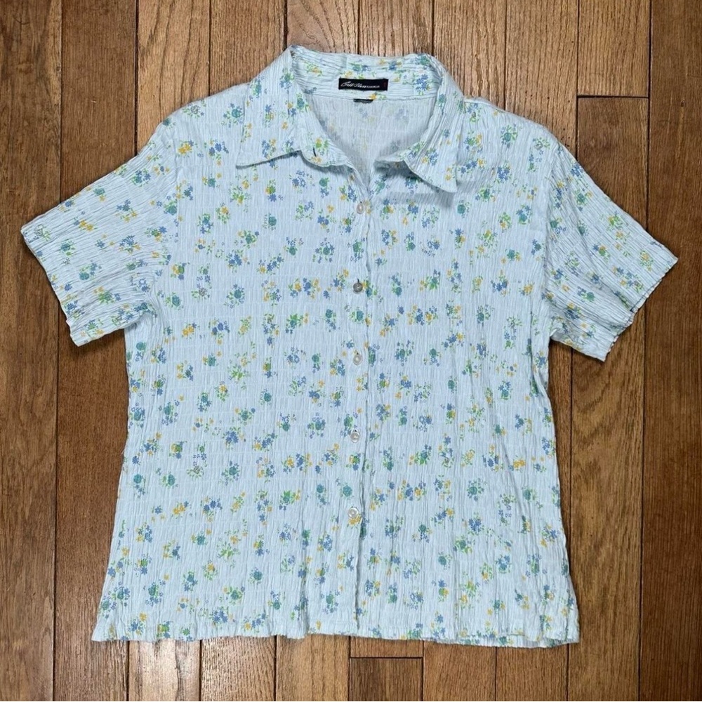Bill Blass Light Blue Yellow Ditsy Floral Short Sleeve Button-Up textured Top